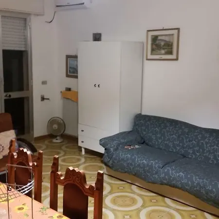 - Rosmini2 - A Pochi Passi Dal Mare, Climatizzato Апартаменты
