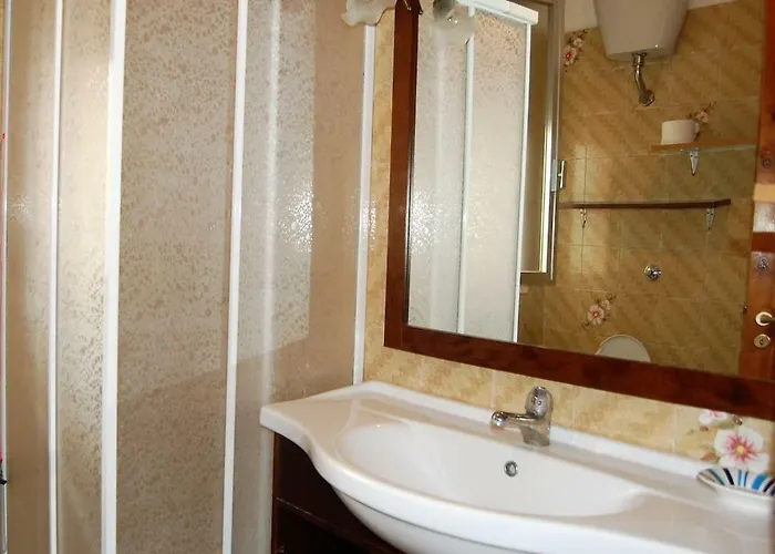 Apartamento - Rosmini2 - A Pochi Passi Dal Mare, Climatizzato